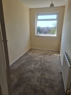BEdroom 3- click for photo gallery